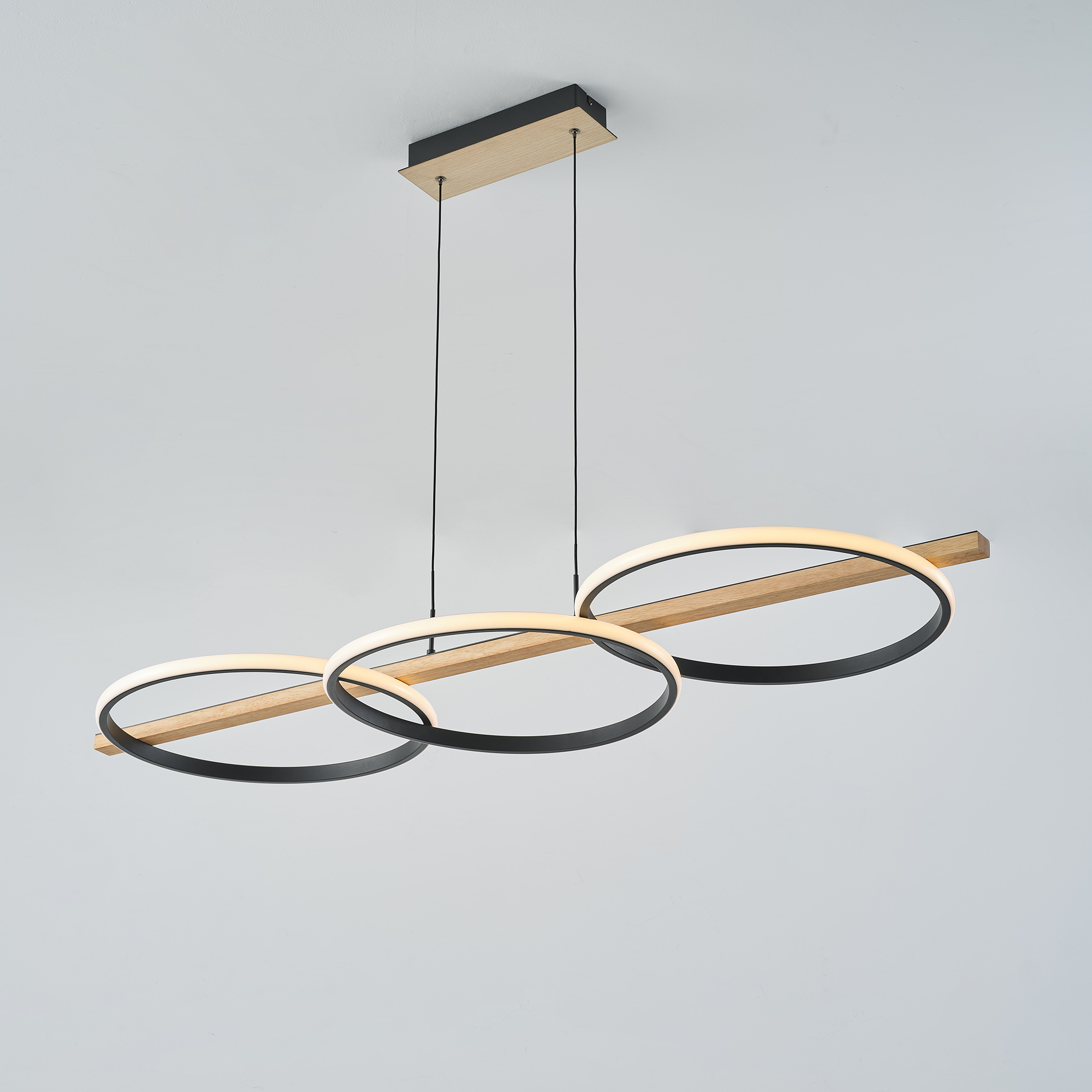 Підвісний світильник Zuma Line MD3913-3-3BWLT ALMERIA купити