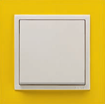 Рамка одинарная универсальная LOGUS желтый металлик ледяной купити