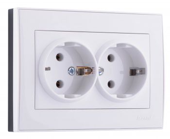 Розетка двойная с/з,ПБТ белый Lezard RAIN купити