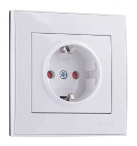 Розетка з захистом від дітей, білий Lezard RAIN (703-0288-124B) купити