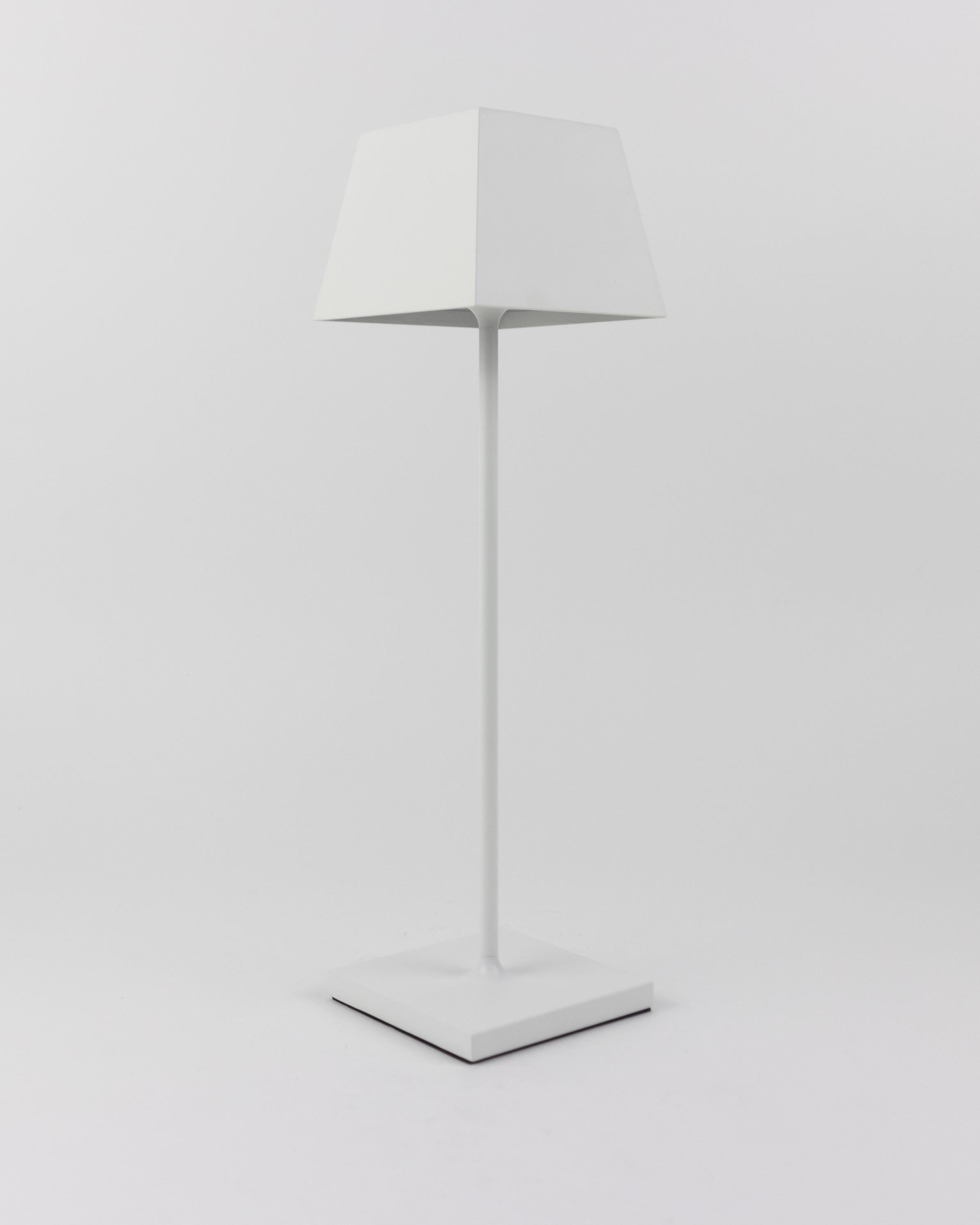 Настольная лампа Nowodvorski 8397 Mahe LED купити