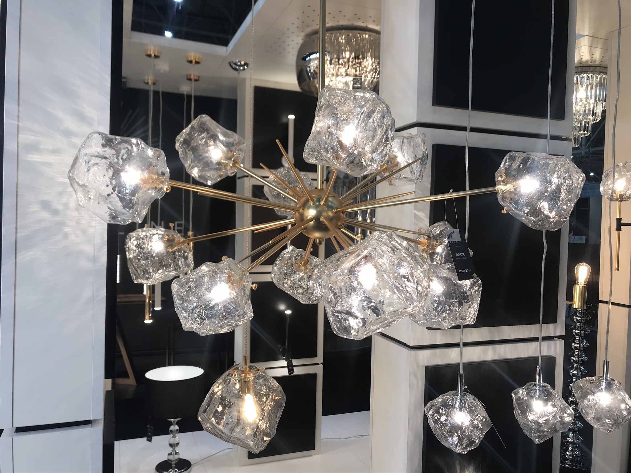 Люстра Zuma Line P0488-12P-U8AC ROCK купити