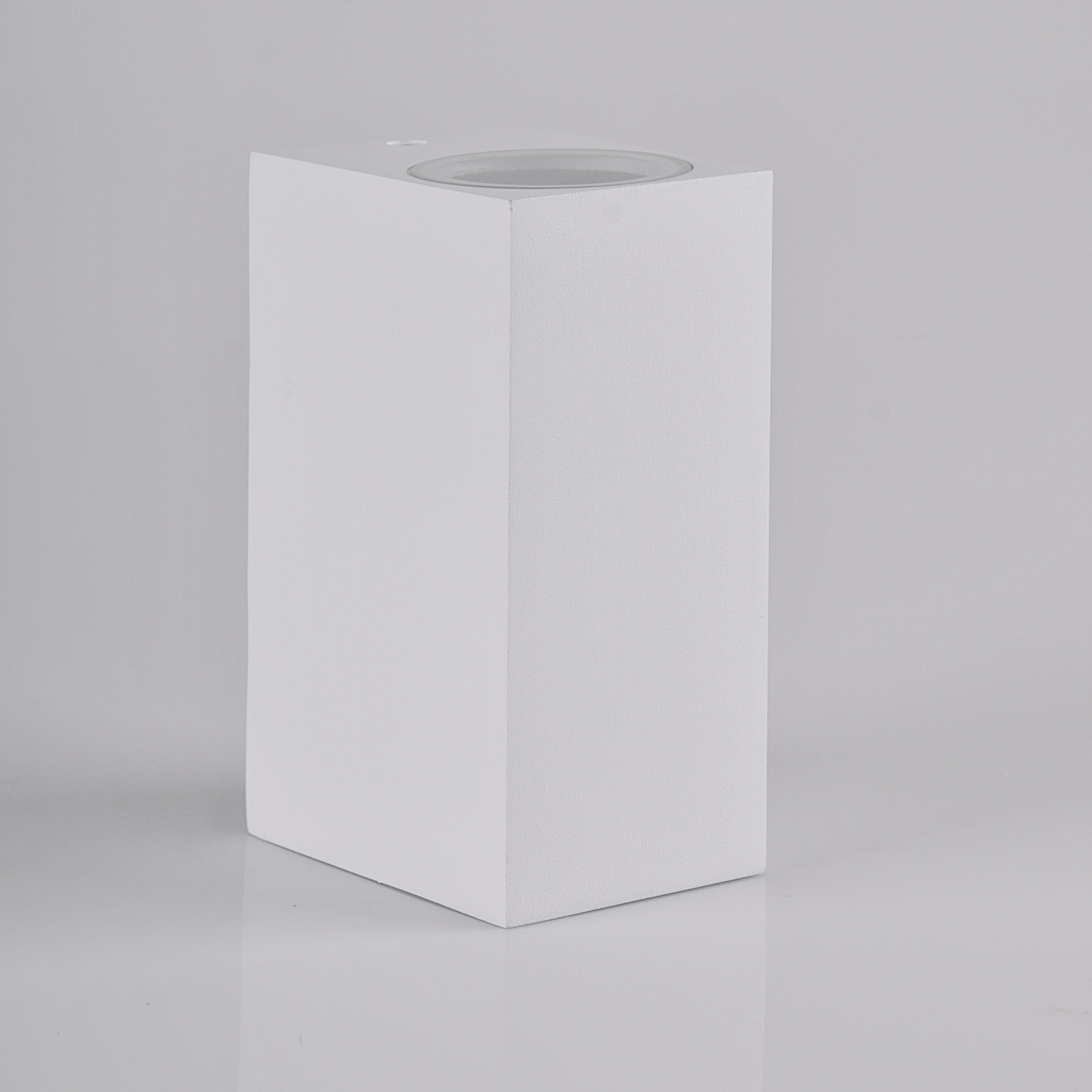 Вуличний світильник Goldlux 313362 Boston GU10 10W IP44 купити