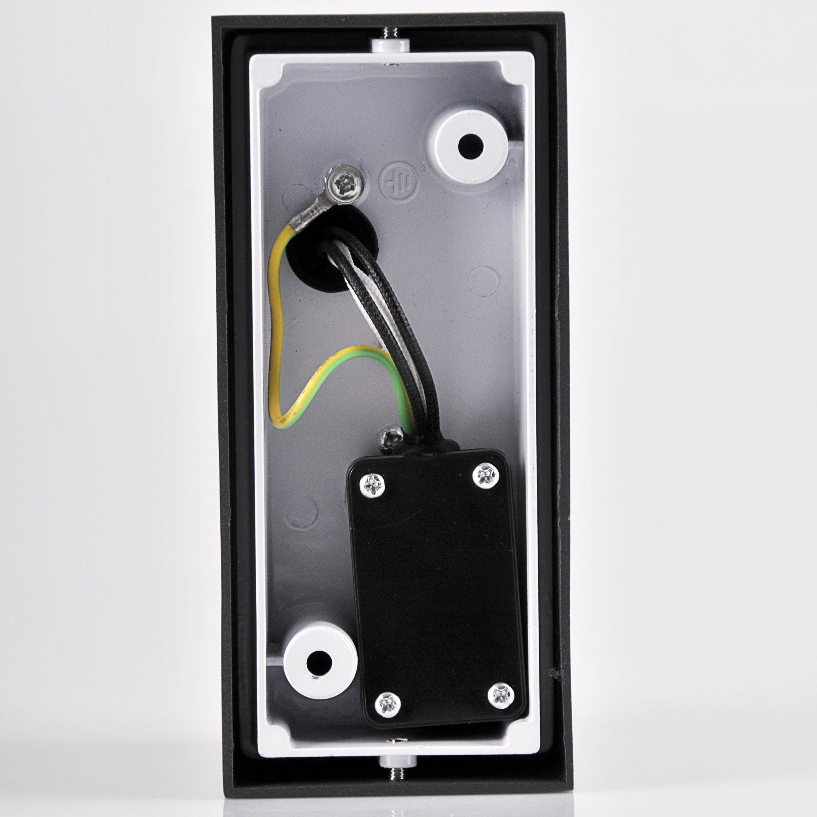 Вуличний світильник Goldlux 313324 Boston GU10 10W IP44 купити